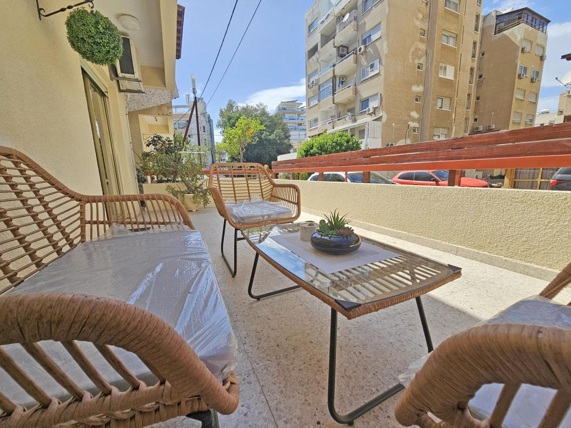Albert'S Apartment Mackenzie 001 Larnaca Luaran gambar